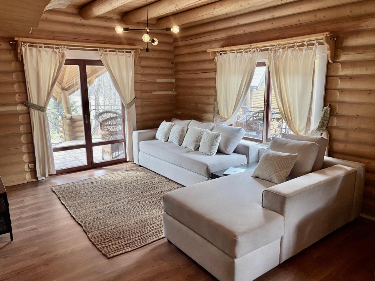 Vila Chalet Four Seasons Tatariv Exteriér fotografie